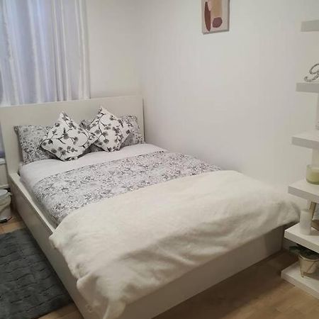 2 Bedroom Flat In Vauxhall, London Exteriör bild