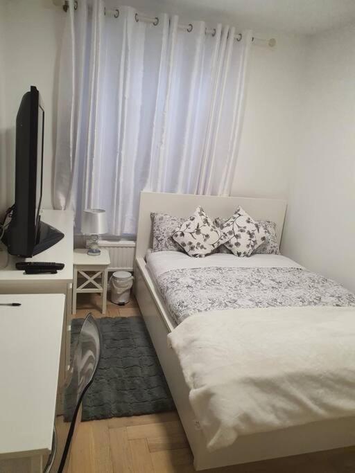 2 Bedroom Flat In Vauxhall, London Exteriör bild
