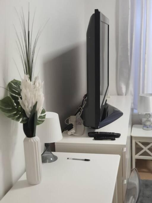 2 Bedroom Flat In Vauxhall, London Exteriör bild